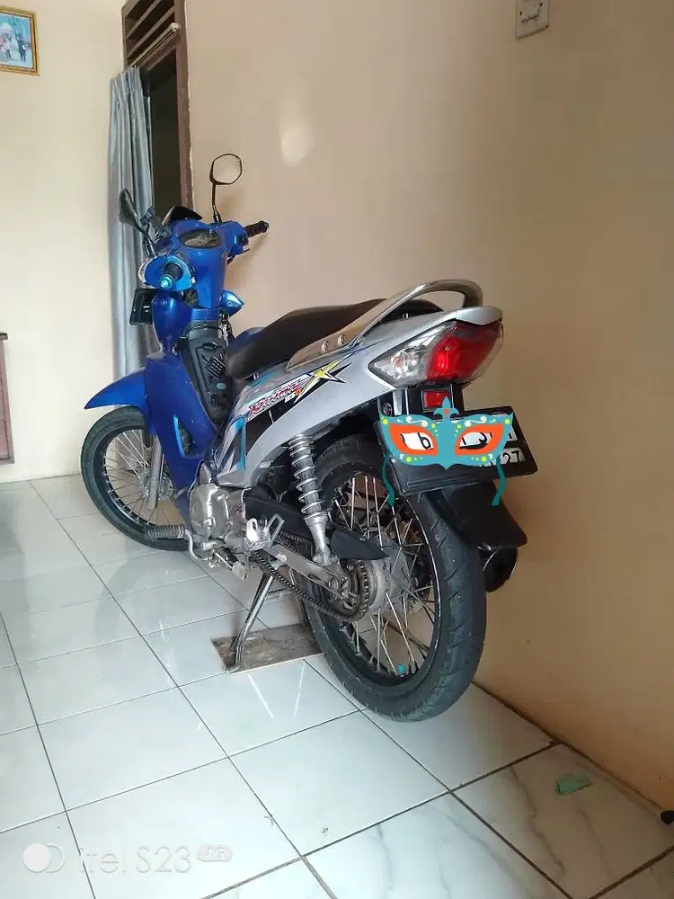 D jual motor Honda kharisma