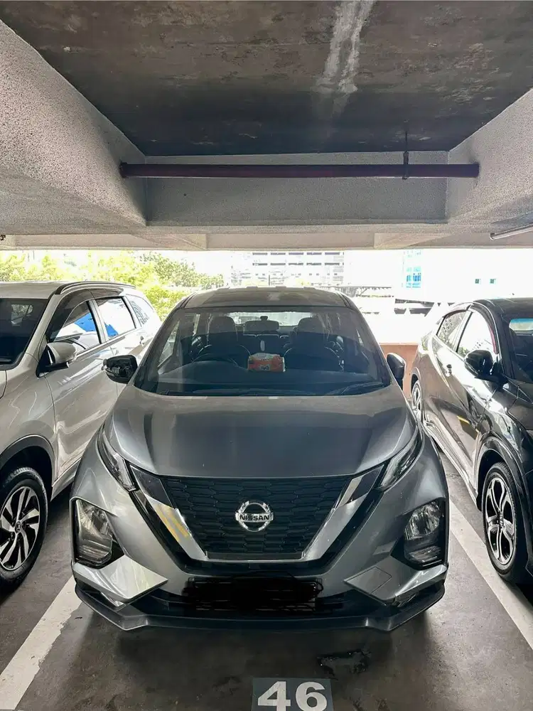 Jual Mobil Pribadi, Nissan Livina EV AT 1500, Nego Santai