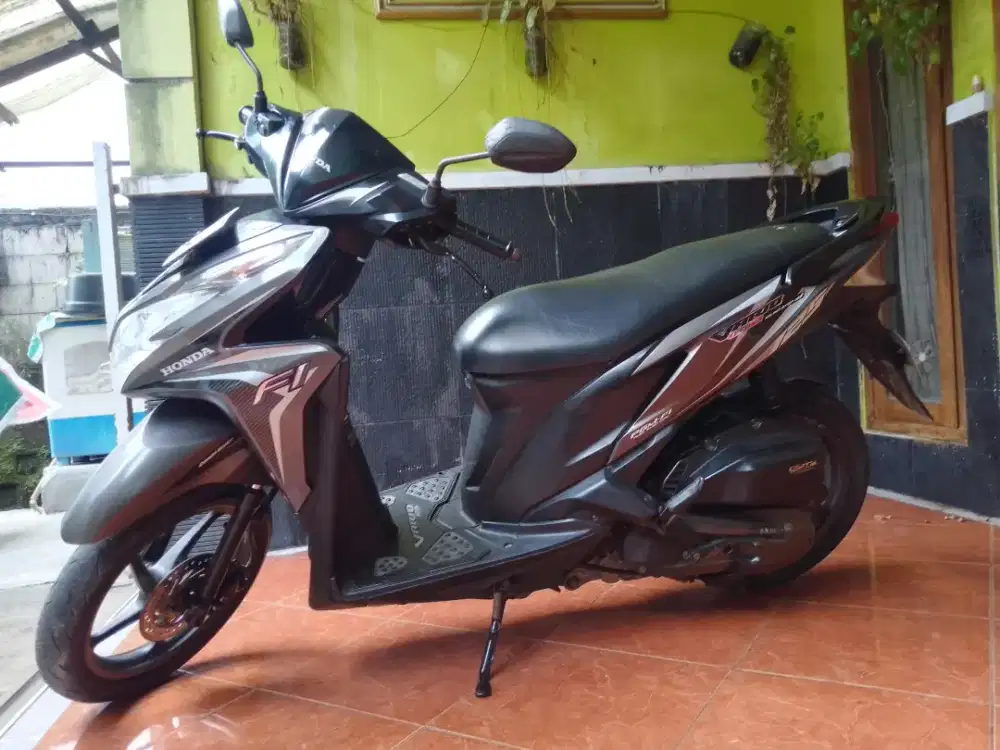 Vario KZR 2014 idling stop