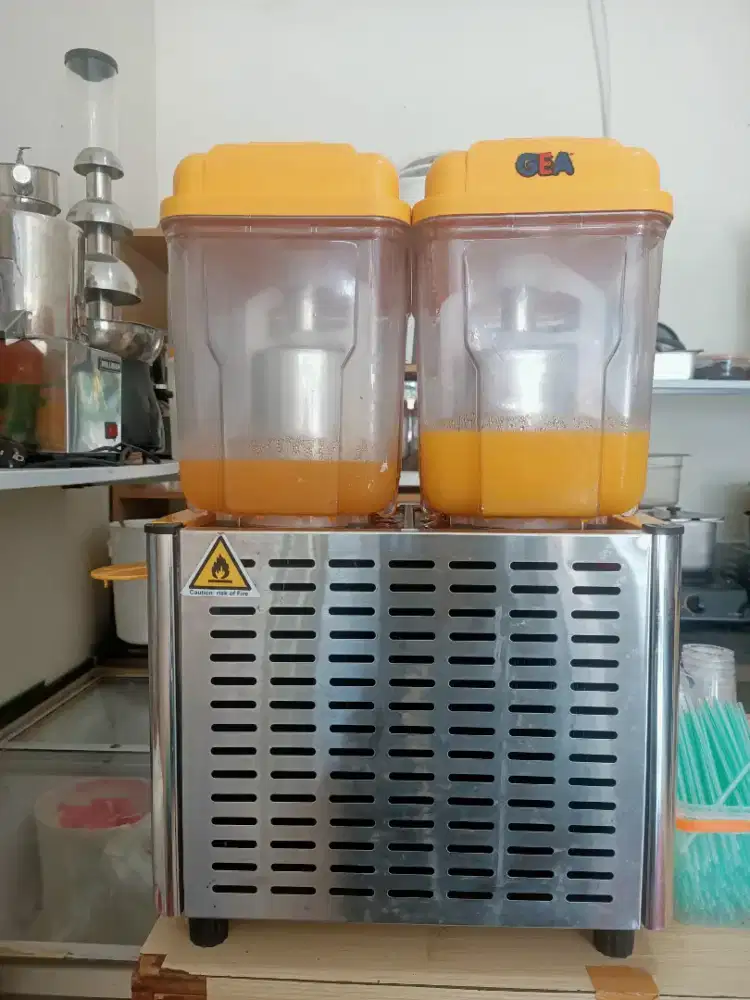 Dijual atau Sewa Jus dispenser Merk Gea 2 Tabung