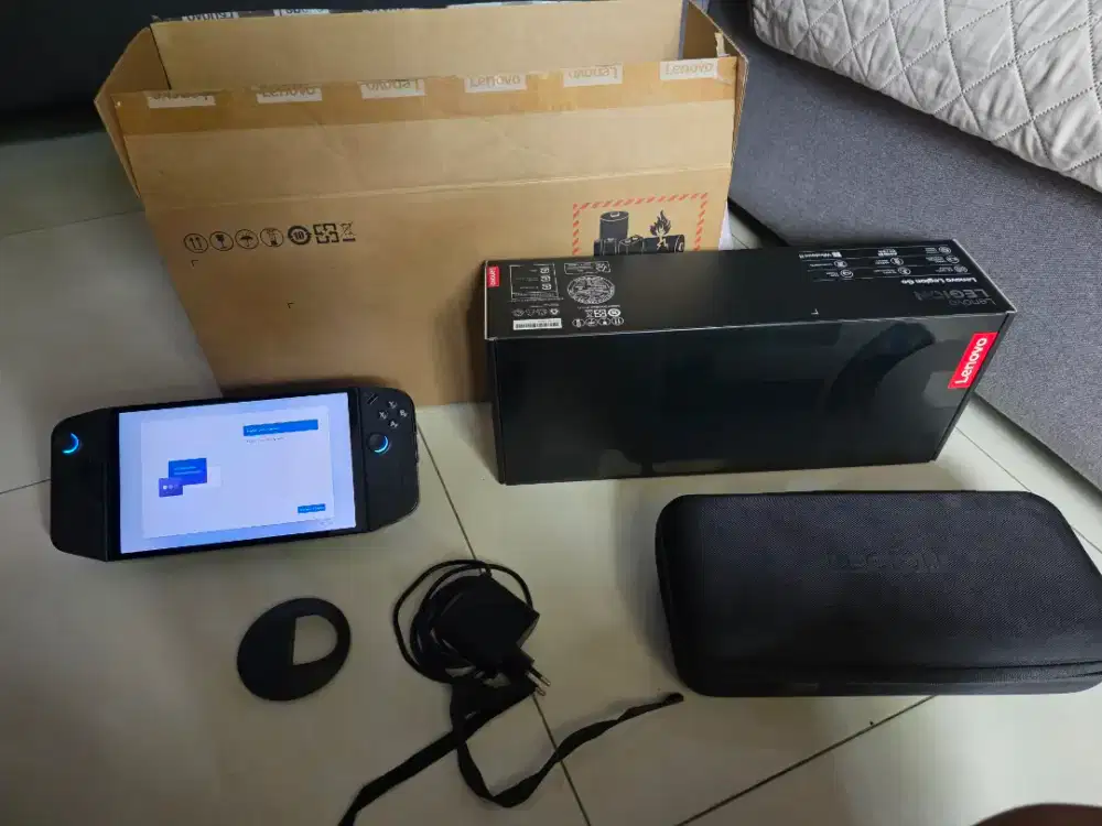 Legion Go Z1 Extreme 512gb + 512gb