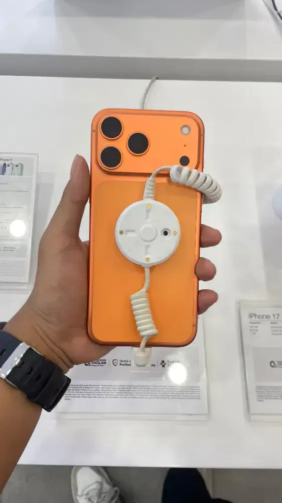 Cicilan iPhone 17 promax pakai KTP