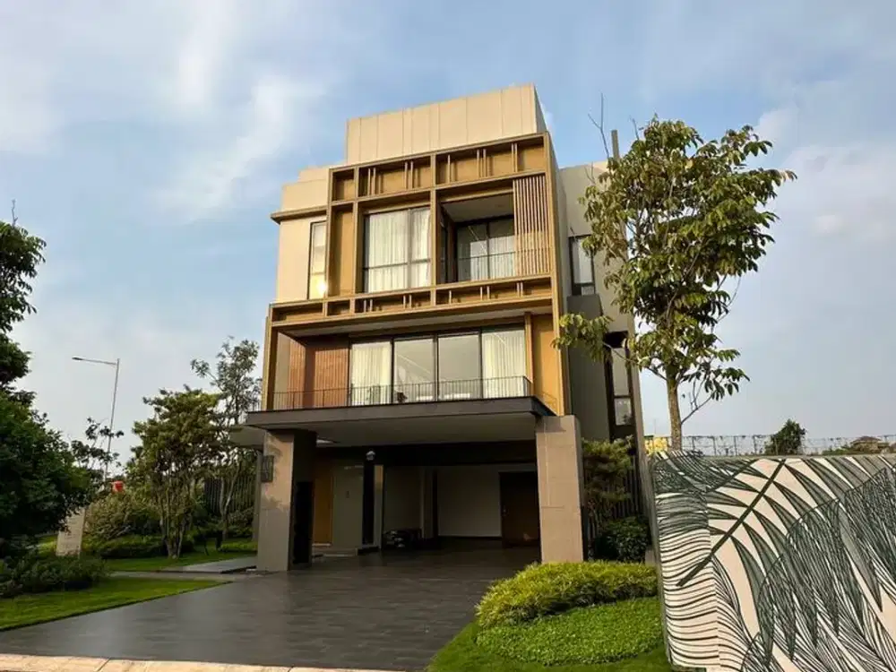 HUNIAN SULTAN DENGAN LIFT DAN KOLAM RENANG PRIBADI