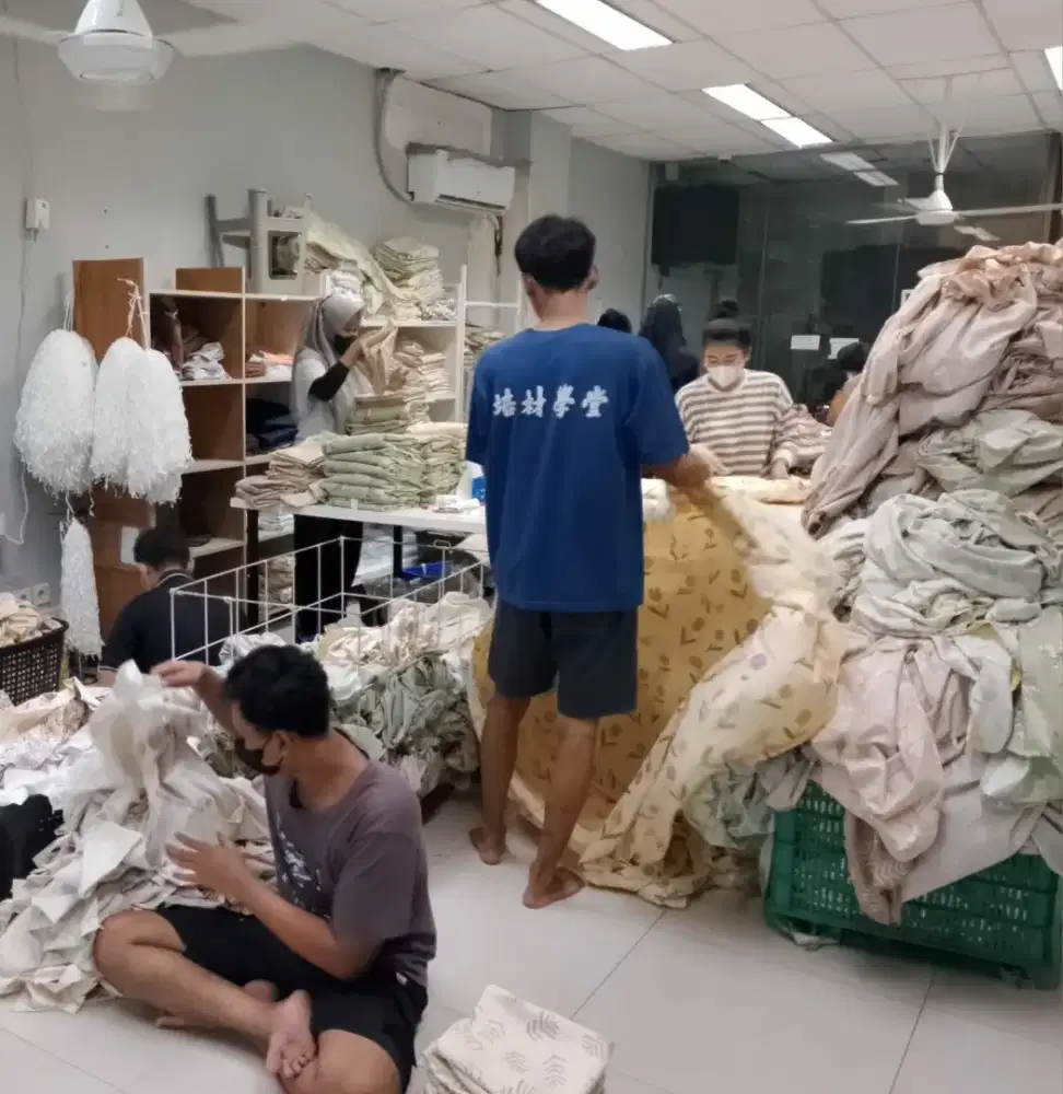 Dibutuhkan Segera TUKANG OBRAS/PENJAHIT OBRAS!