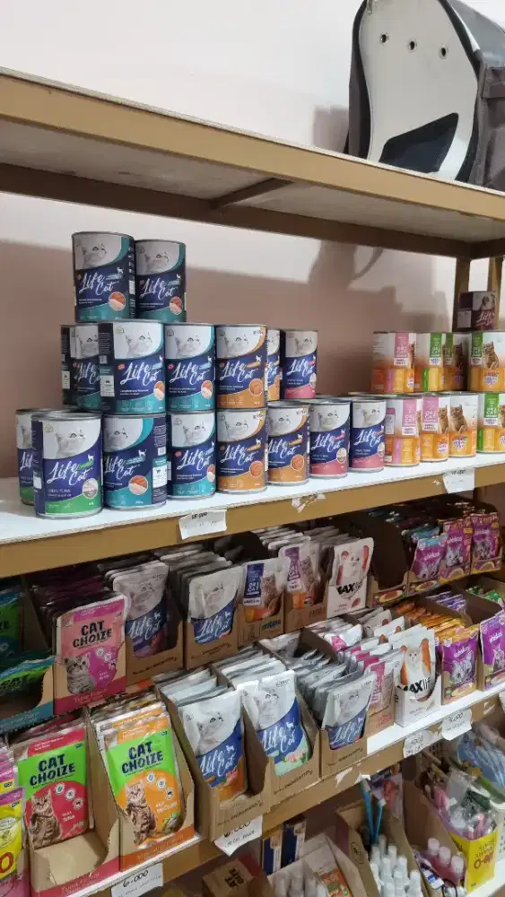 Lowongan untuk jaga petshop