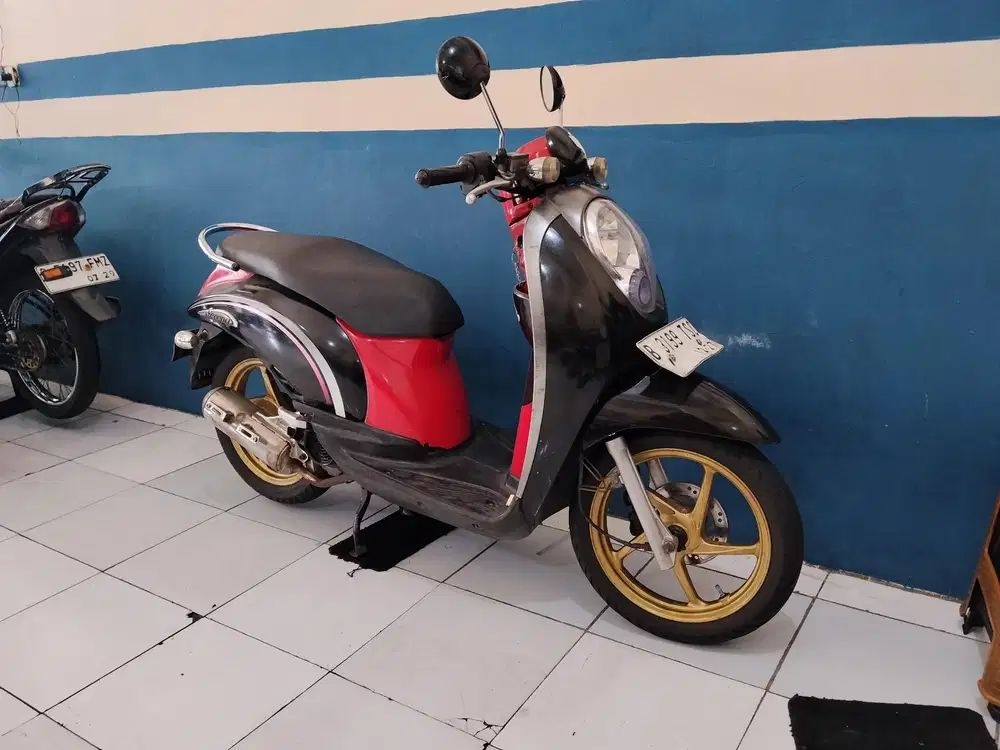 [#] honda scoopy karbu 2012 siap pakai