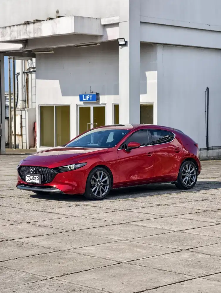 KM 22 RIBUAN RECORD! MAZDA 3 HATCHBACK MATIC NIK 2021/2022