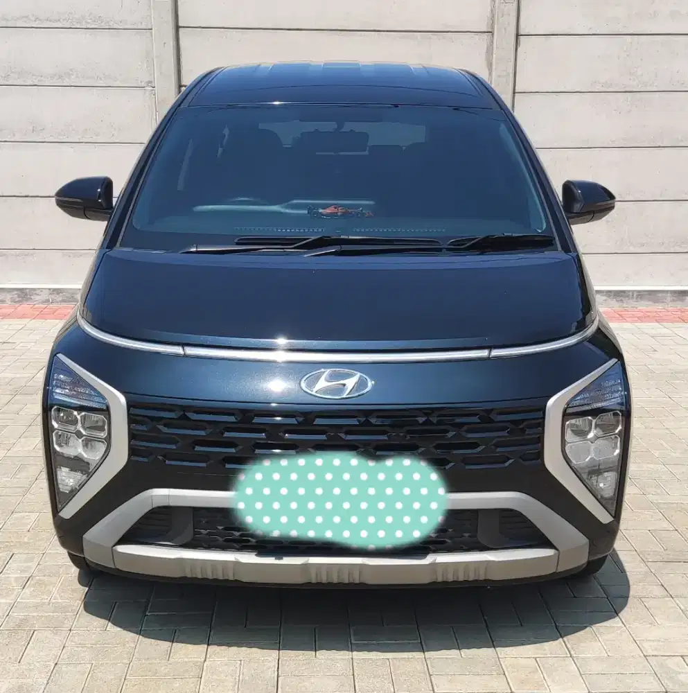 Hyundai Stargazer Essentials 2024 Black