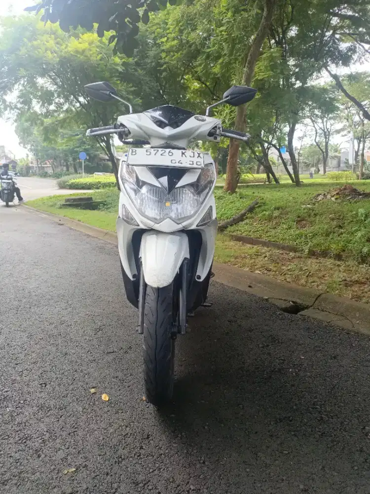 YAMAHA XEON RC 2015