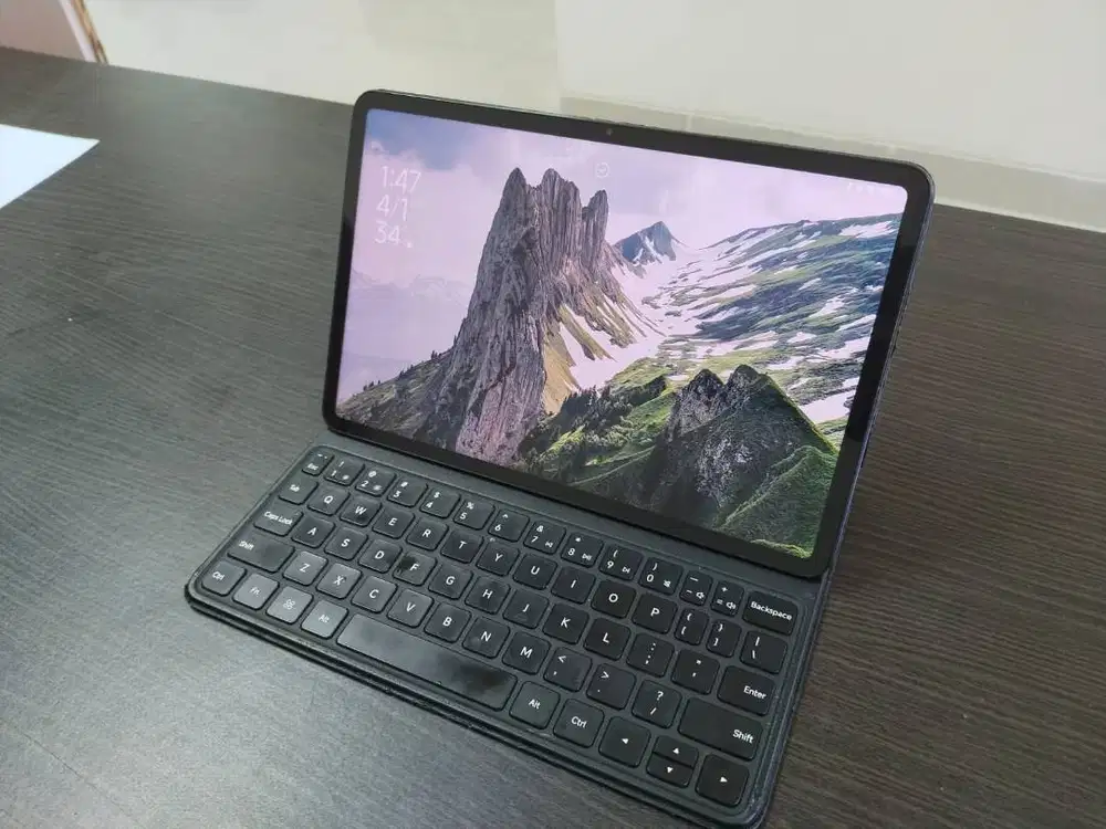 Xiaomi Pad 6 (256GB) + Keyboard Case – Tablet Premium Rasa Laptop