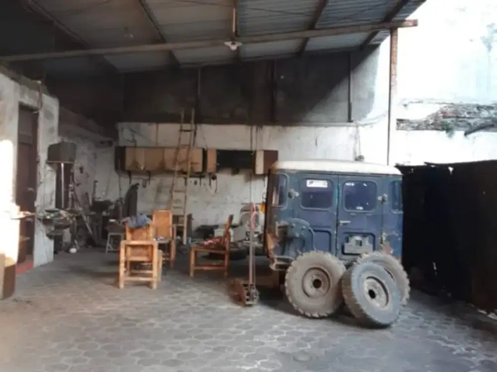 Dijual Gudang Lokasi strategis Dekat Jalan tol dan Pasar Induk di Rajawali Bandung