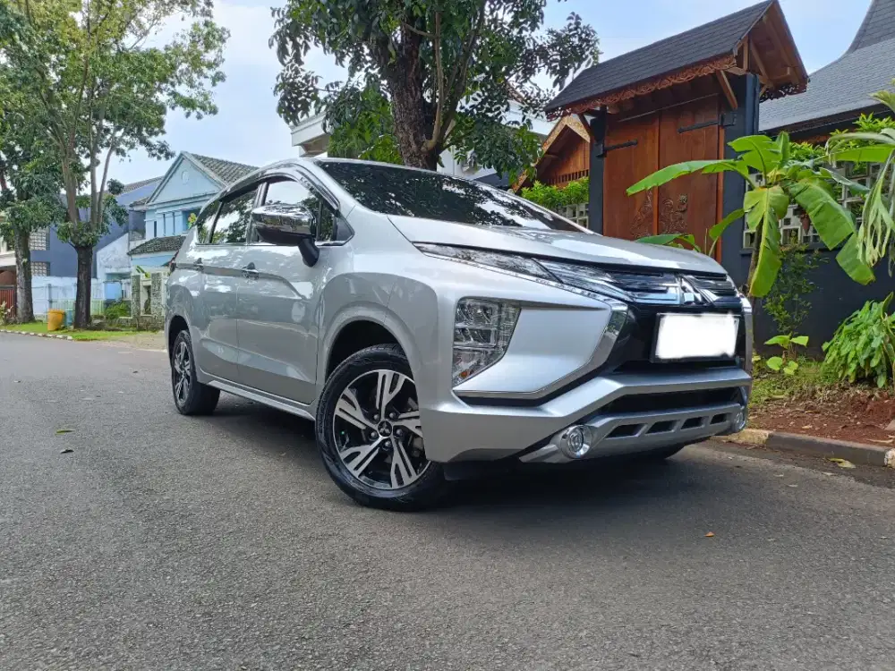 XPANDER ULTIMATE AT 2020 SILVER METALIK