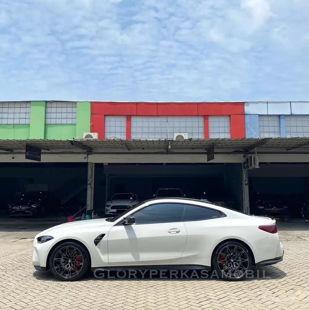 BMW M4 M4C Competition xDrive AWD 2024/ 2025 KM 2rb ANTIK