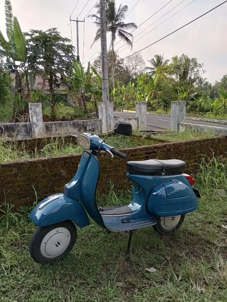 Vespa PS jual cepat