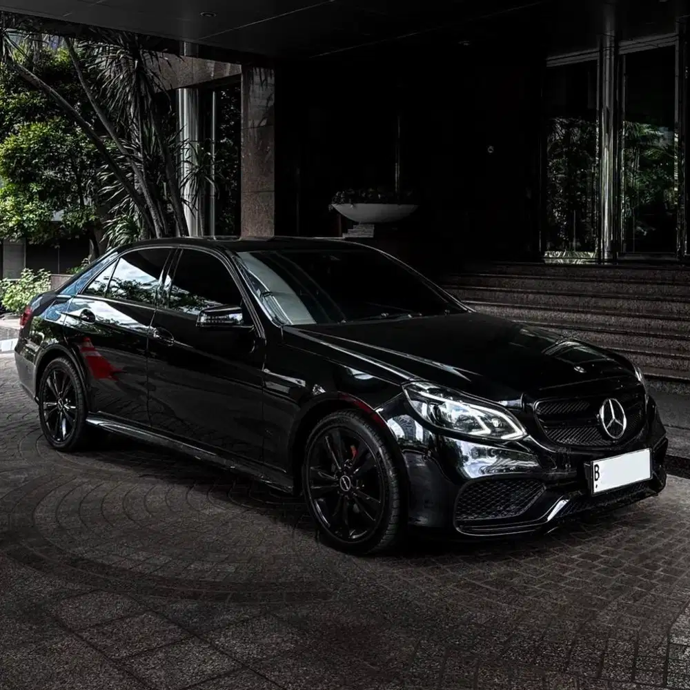 (CASH) Mercedes Benz E250 Avantgarde Facelift W212 2014