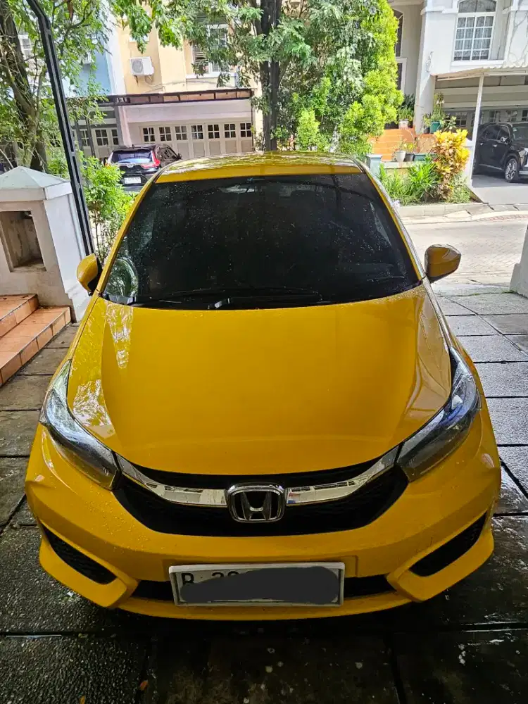 Honda brio satya 1.2S MT KUNING