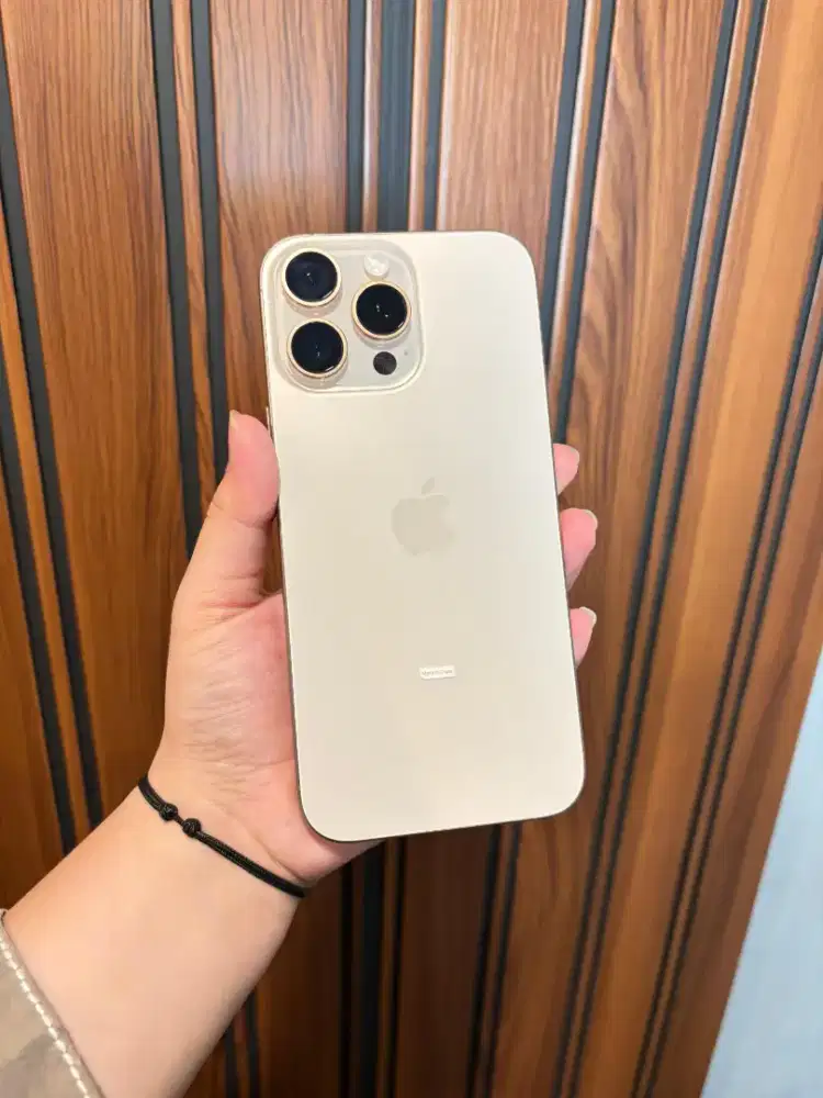 iPhone 16 pm desert titanium 256gb iBox