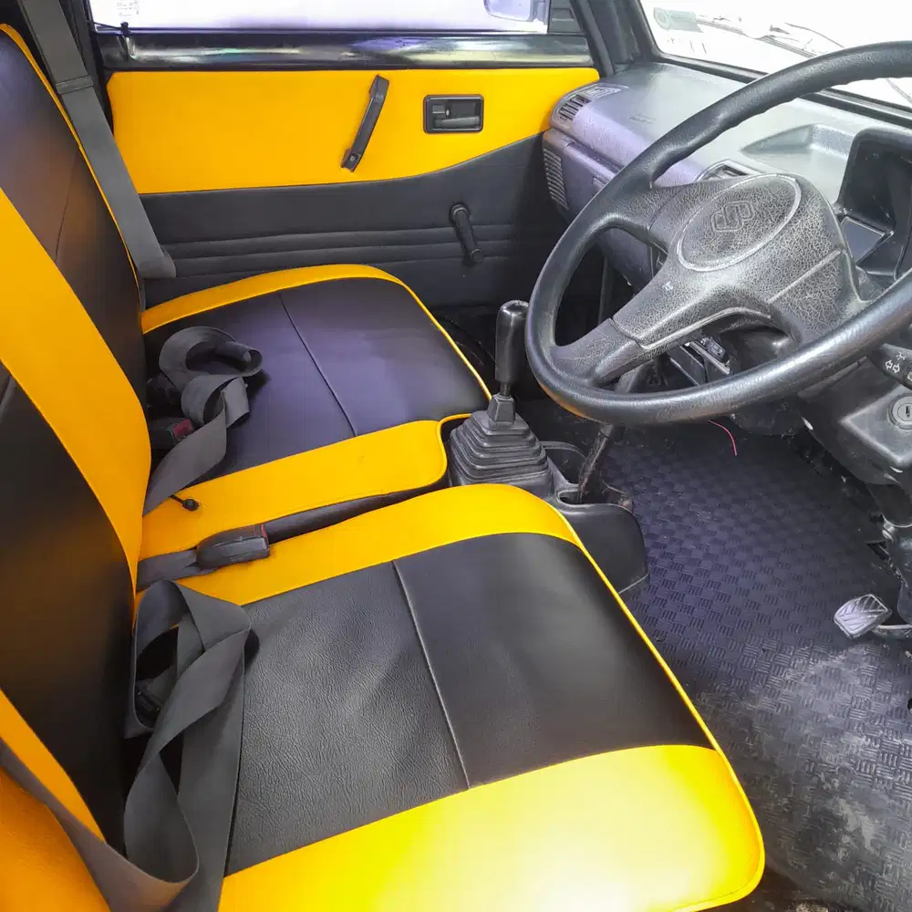 Suzuki Carry 2012 Bensin