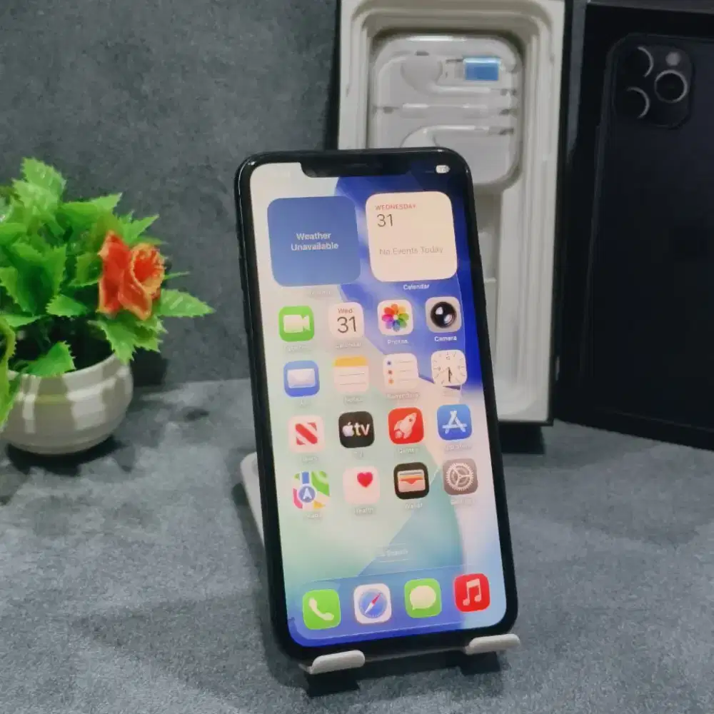 iPhone 11 Promax 256GB 
Ex inter All Operator