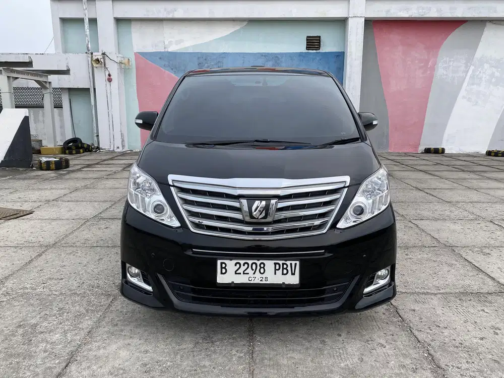 Toyota Alphard G 2013