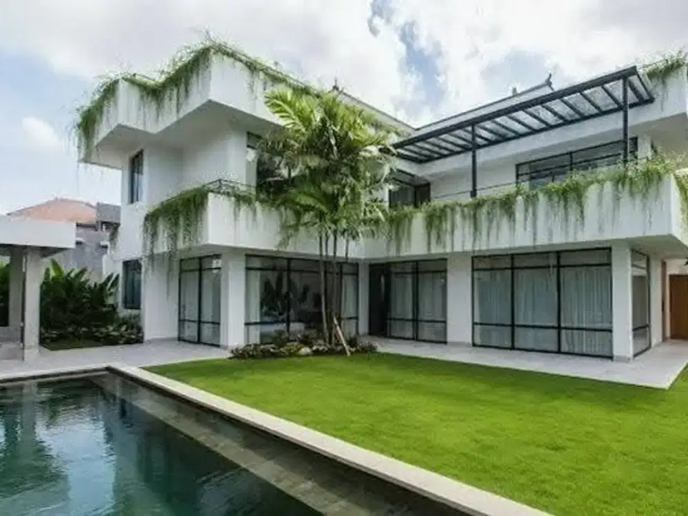 Di Sewakan Luxury Villa 5 Bedroom - Lokasi Kayu Tulang, Canggu, Bali