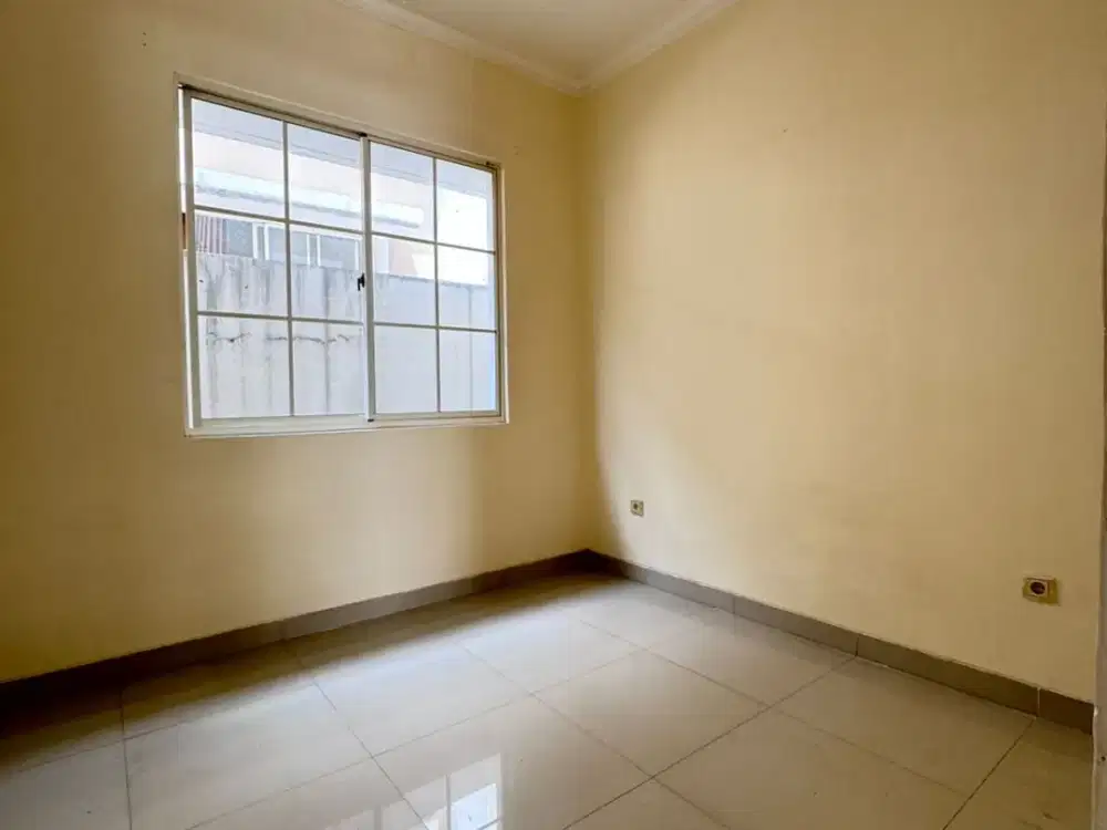 Rumah Green Lake City, 6x15, SHM, Utara, Hrg 2.5 milyar