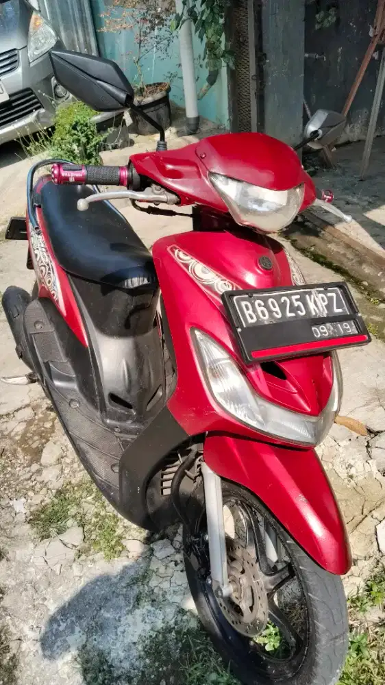 Di jual motor mio tahun 2009 surat lengkap