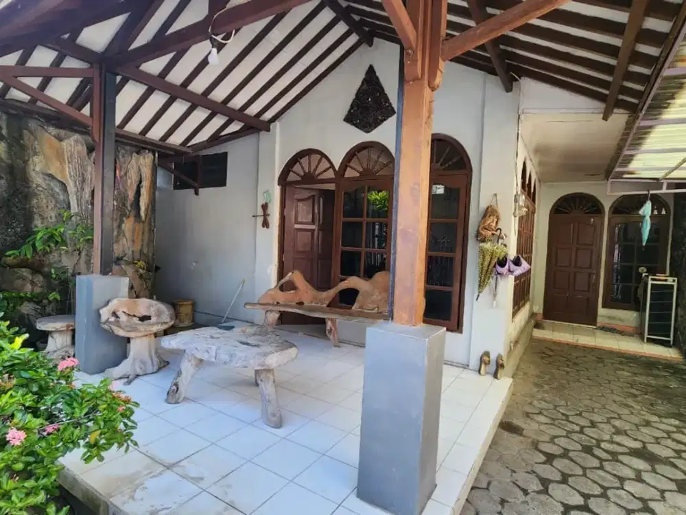 RUMAH DIJUAL DI SOLO BARU DEKAT LOTTEMART