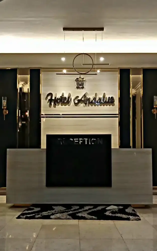 Dicari Front Office Hotel Perempuan