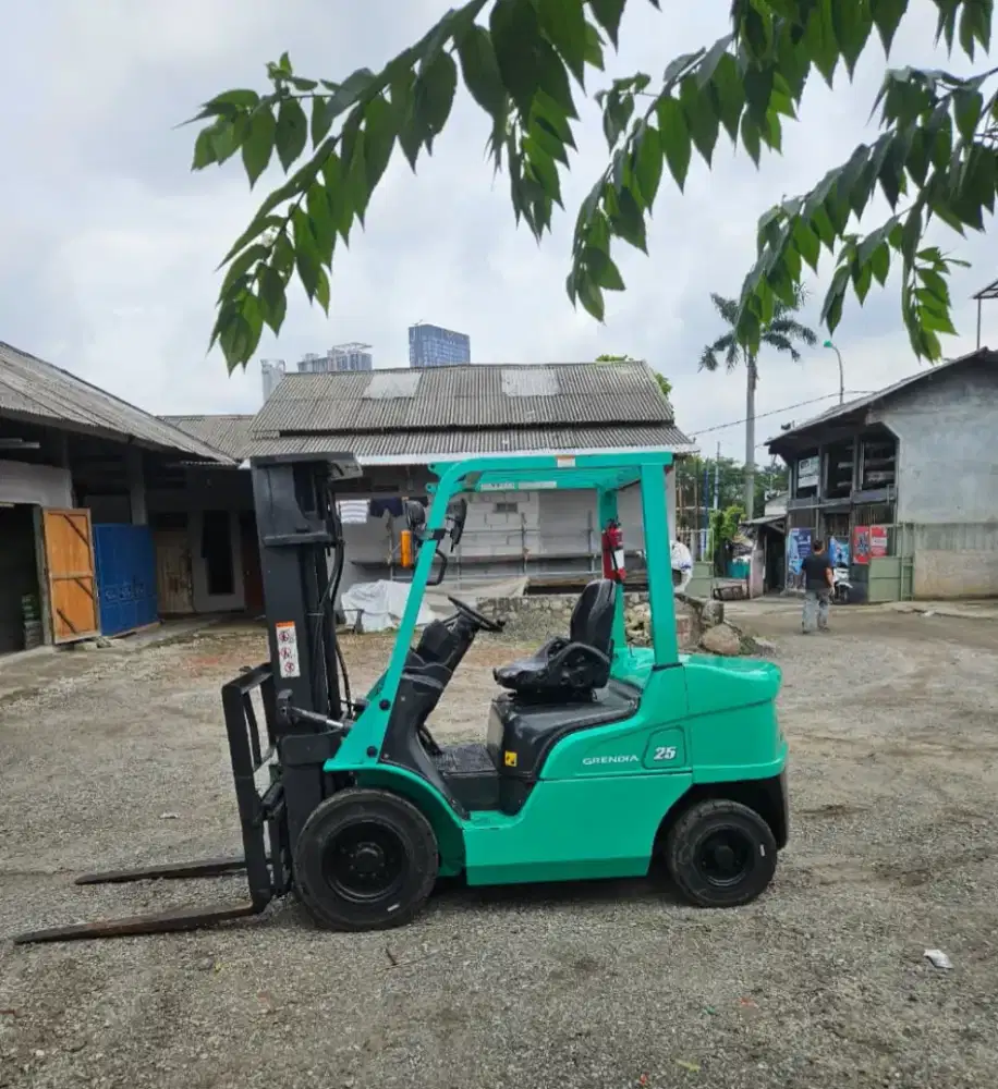 Forklift Mitsubishi 2,5 Ton,Matic,Threelift 4,3 Meter,Tahun 2019