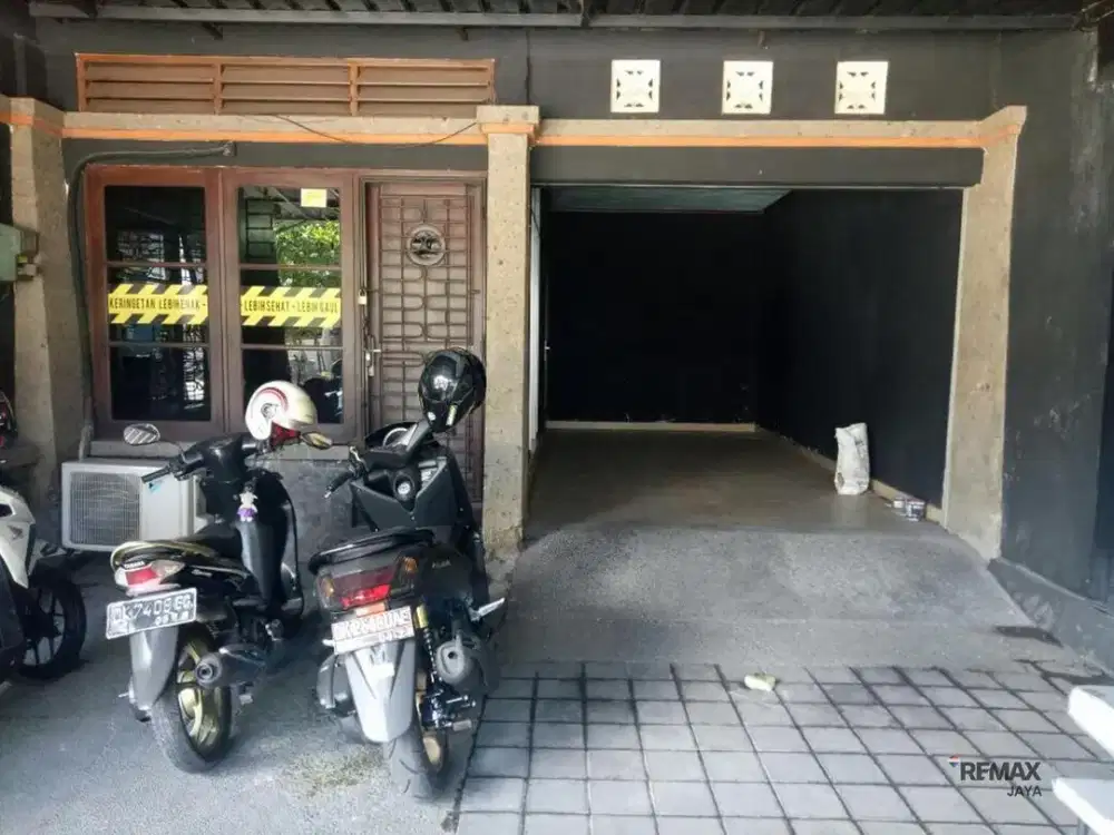 Rumah Strategis Cocok untuk Kantor Dijual, di Tukad Badung Renon Area