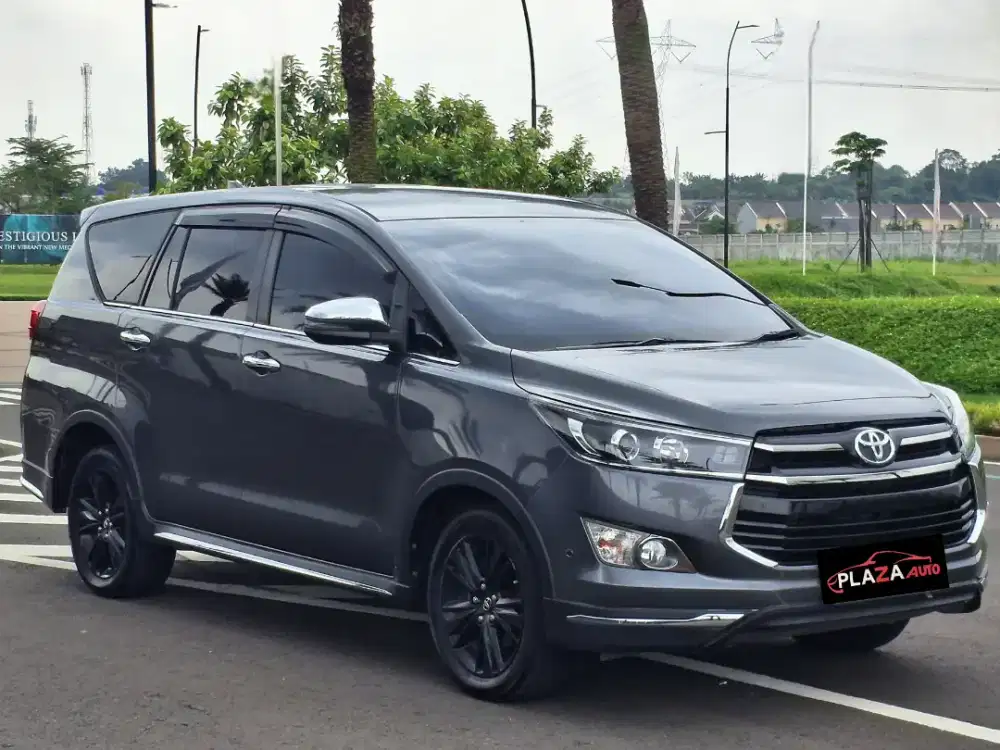 Toyota Innova 2019
Venturer 2.4 Automatic
DIESEL