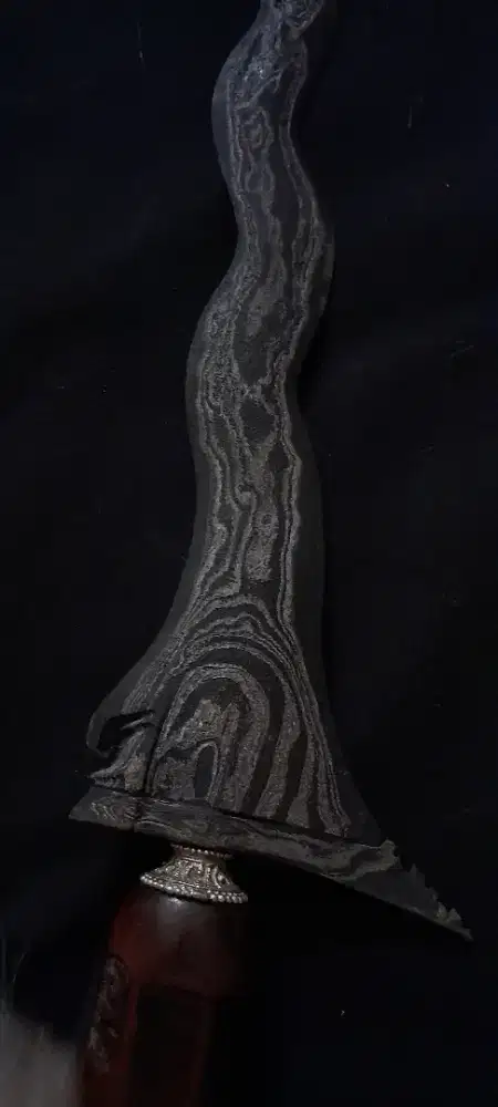 Keris luk 13 dwi pamor