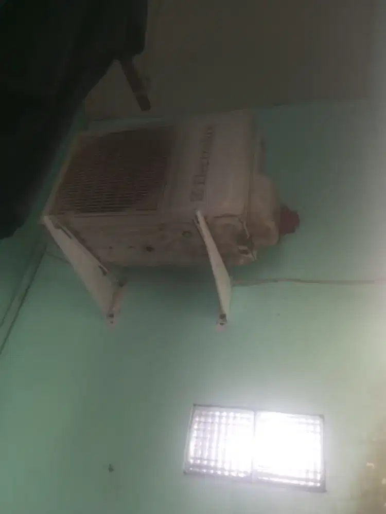 Menerima jual beli AC bekas borong atau satuan