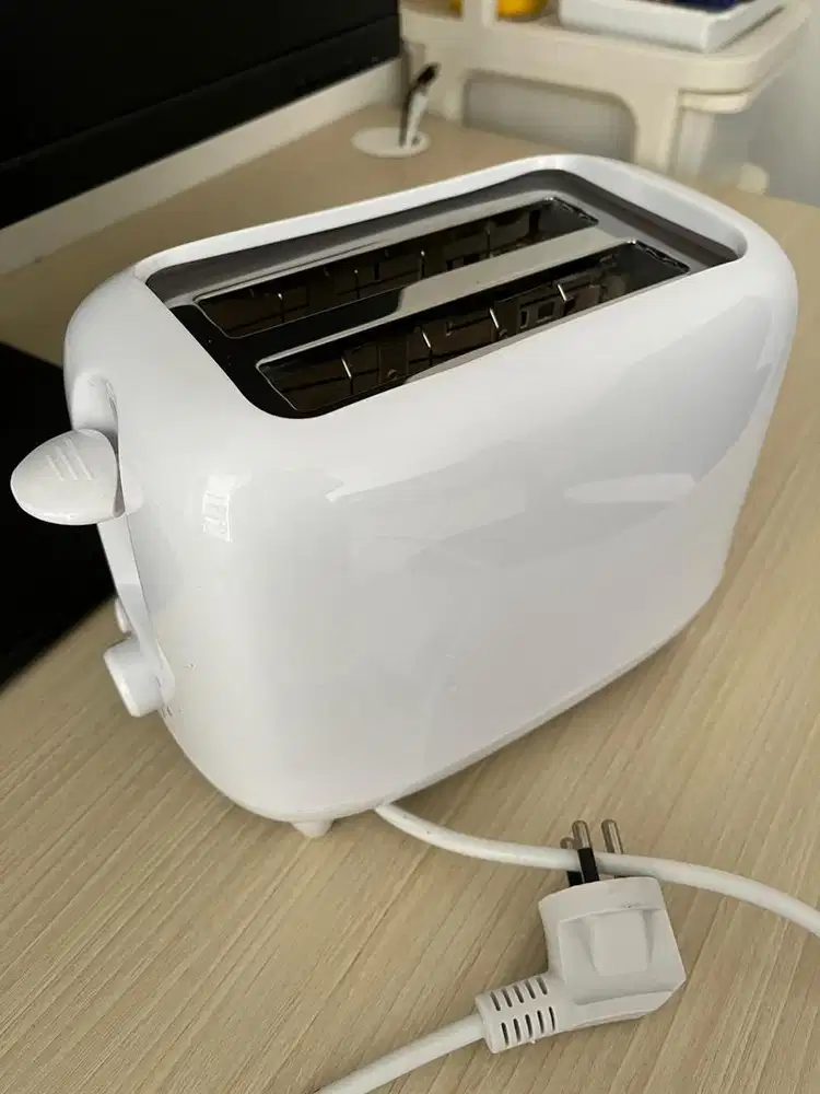 Simplus Toaster Pemanggang Roti Elektrik Otomatis Low Watt Bekas