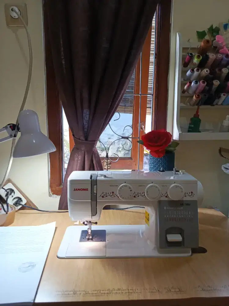 MESIN JAHIT JANOME NS 7880 MASIH MULUS