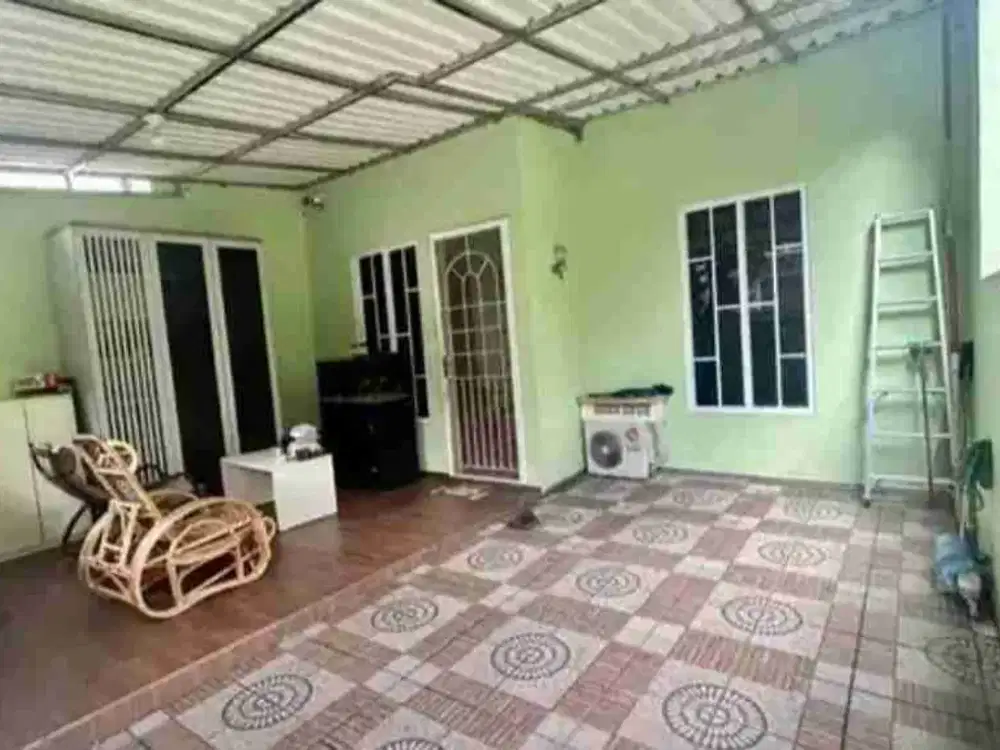 Rumah minimalis di perumahan Buana Gardenia