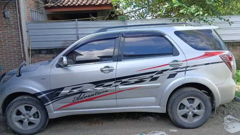 Jual mobil rush 2007