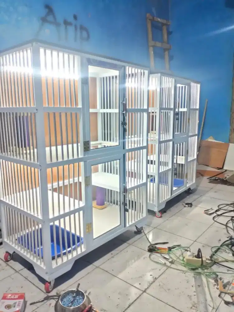 KANDANG KUCING 2 TINGKAT ALUMUNIUM