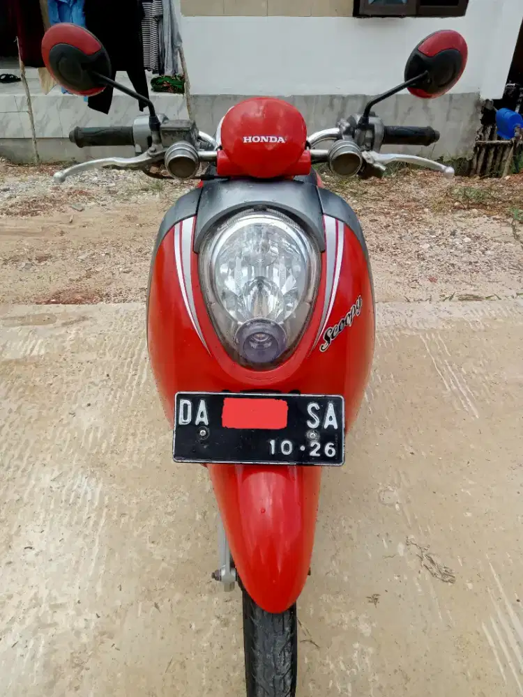 Di jual Honda Scoopy karbu tahun 2011