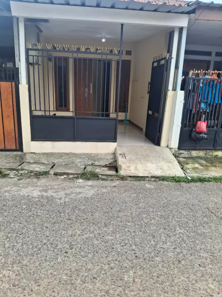 Di sewa rumah lokasi strategis