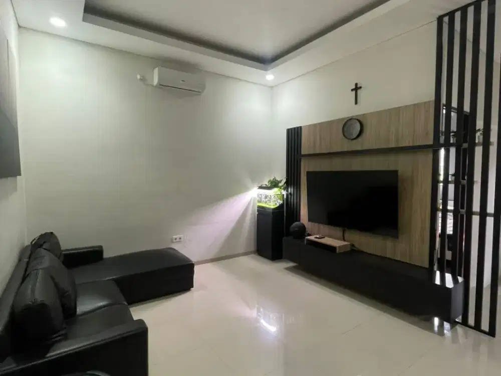 Rumah Siap Huni di Taman Holis Indah THI