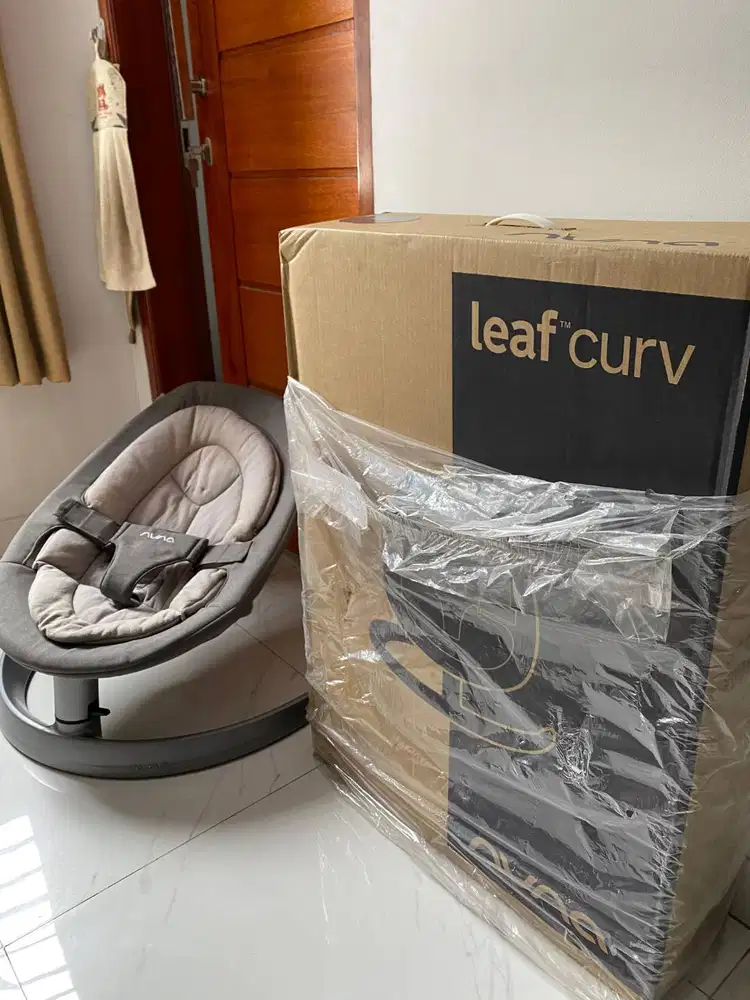 Ayunan bayi otomatis * Nuna Leaf Curve 2019 Baby Bouncer warna GRANITE