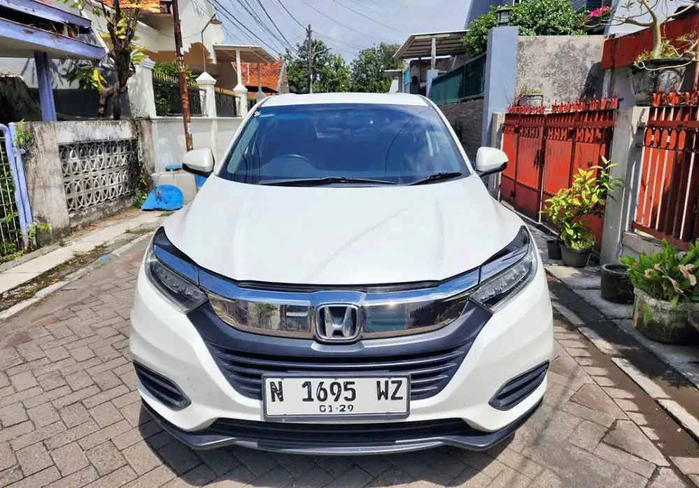 HONDA NEW HRV 1.5 SE SPESIAL EDITION 2018 PUTIH SURABAYA