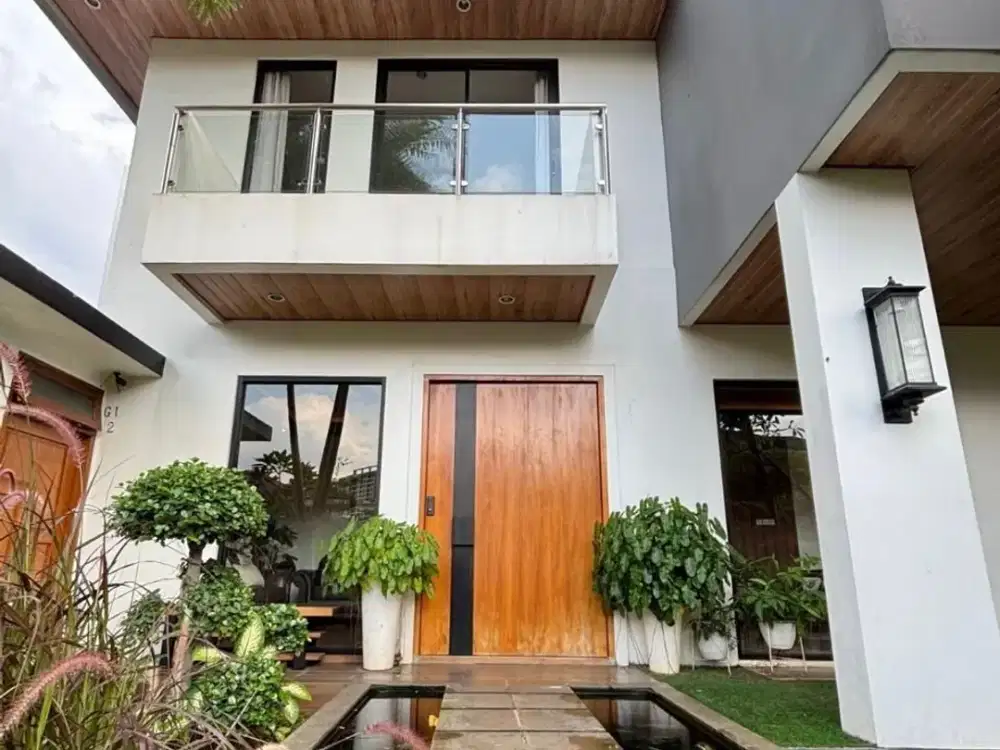 Rumah Mewah Tropical Modern dengan Private Pool di Komplek Cinere