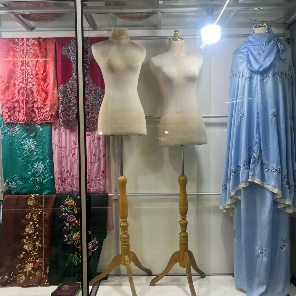 Dijual cepat manekin patung dewasa