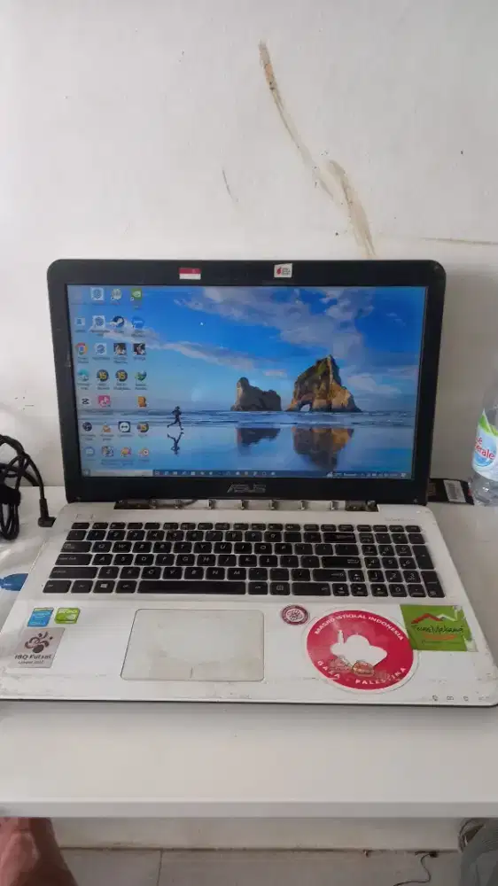 Dijual Laptop Asus Ram 10gb SSD 1 Tb