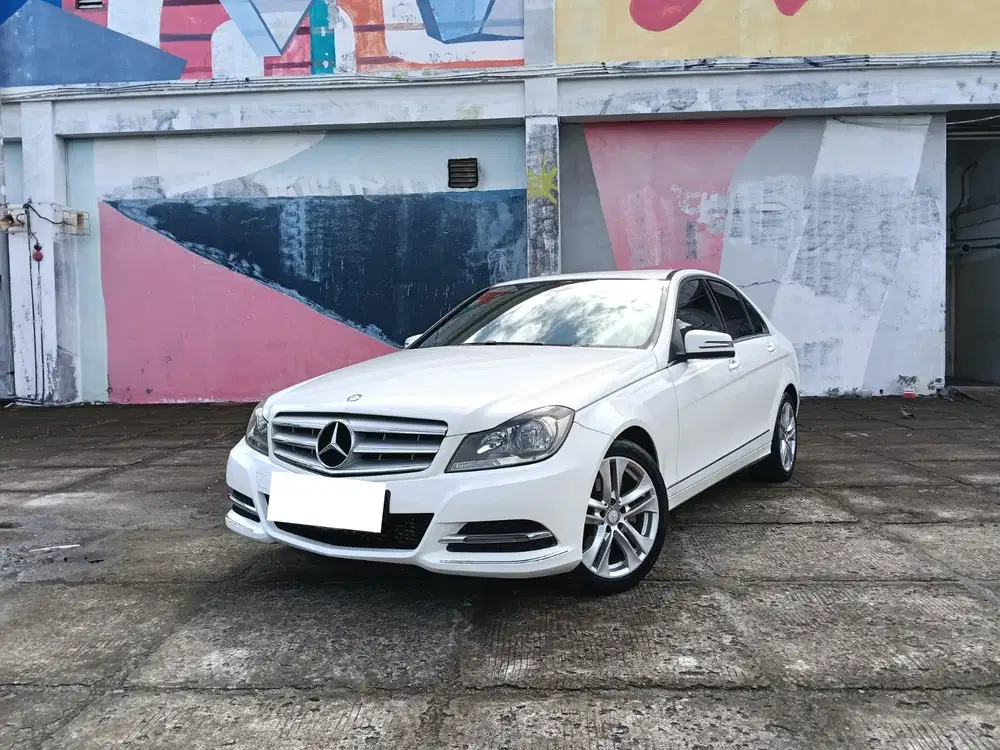 Mercedes-Benz C200 2013 Bensin