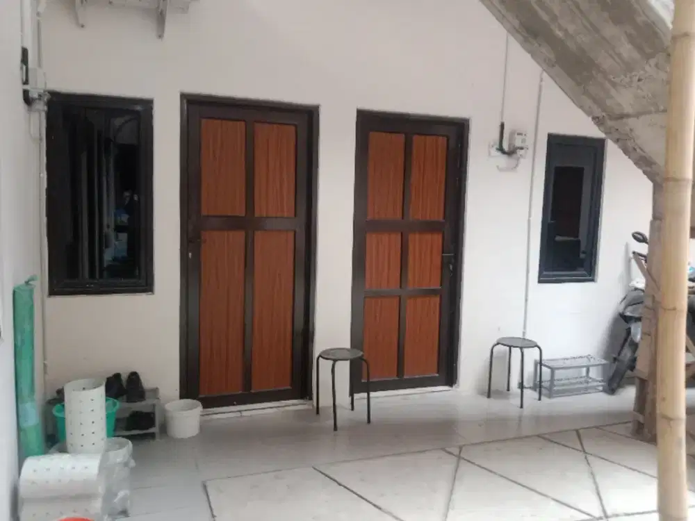 kos campur di brebes