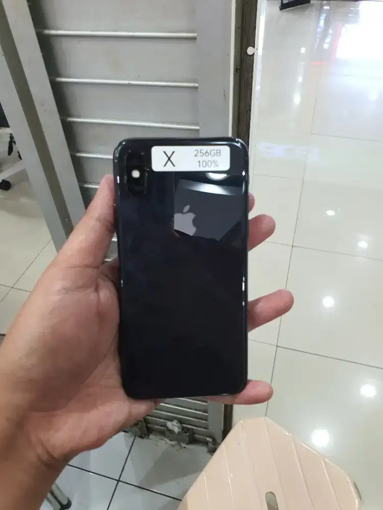 Iphone X 256 GB Second ex Inter Sinyal ON Pemakaian lama